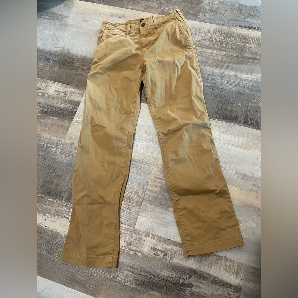American Eagle Outfitters extreme flex original straight tan chinos